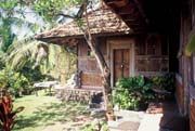 www.ayurveda-india.it:  Antica casa Keralese a Somatheeram - India del Sud