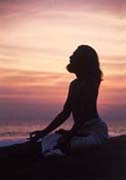 www.ayurveda-india.it: yoga al tramonto